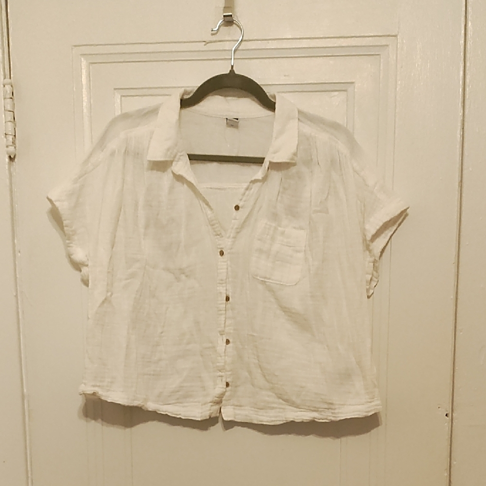 NWOT Old Navy Cotton Button Down Blouse